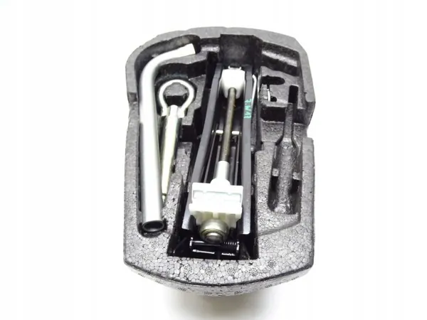 Clé de cric insert roue de secours OEM 6Q0012115K image 5