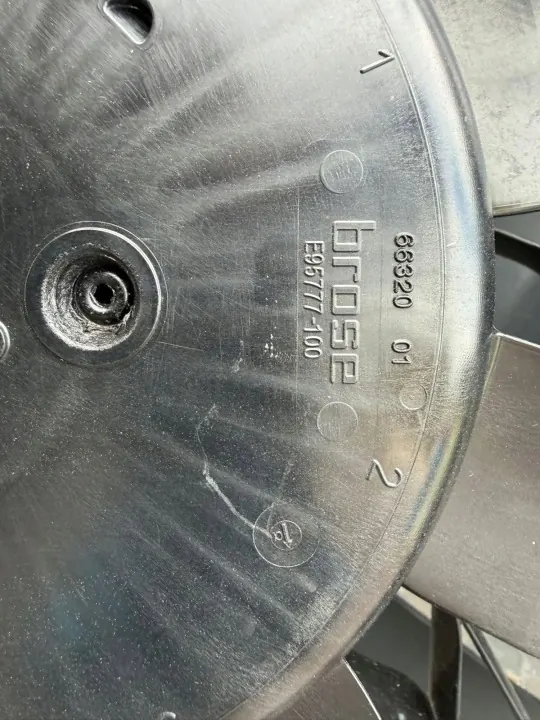 Mercedes Sprinter Lüftergehäuse OEM A9079065400 image 7