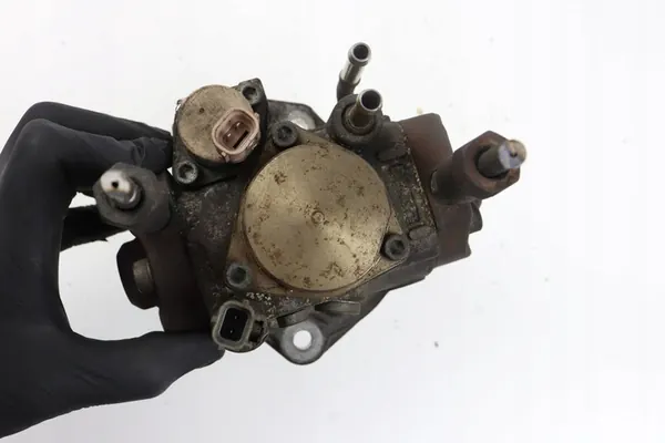 Mazda OE RF7J13800A High Pressure Pump image 3