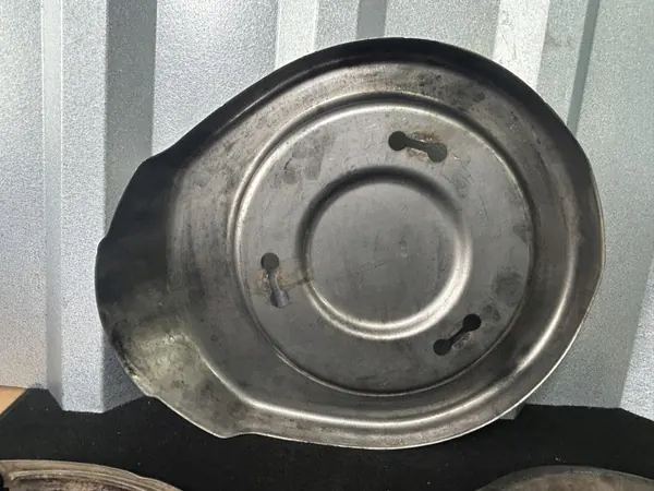 DAF XF 106 Lift Hitzeschild OEM 2134584 2134586 image 6