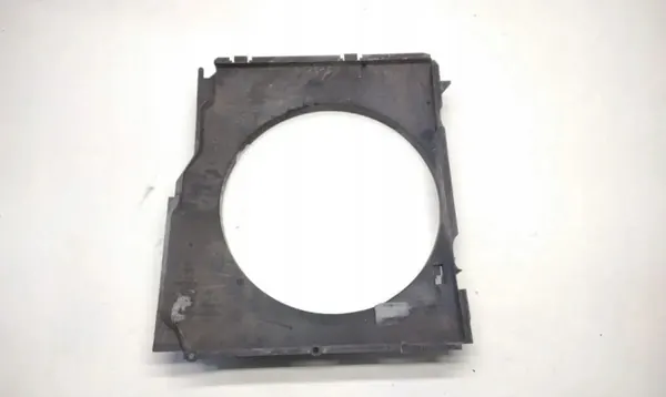 BMW X5 E53 2005 Kühlerlüfterabdeckung OEM 2248725 image 3