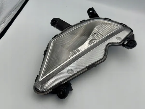 HYUNDAI I20 II 2014- Farol de Neblina Esquerdo 92201-C8100 image 2