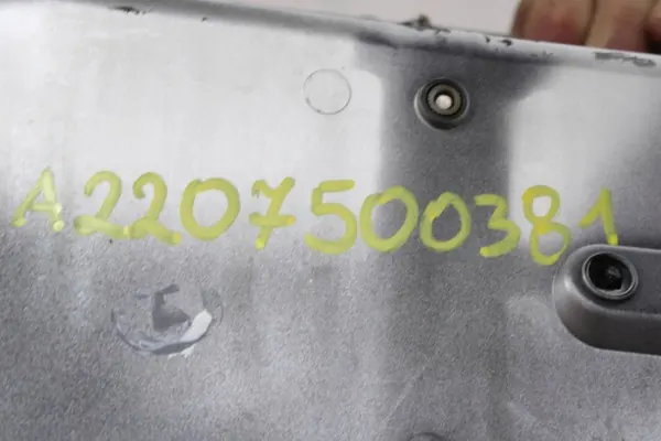 Moldura maletero Mercedes Clase S W220 OEM A2207500381 image 7