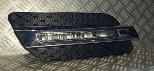 MERCEDES ML W166 Voorbumperrooster Links LED OEM image 5