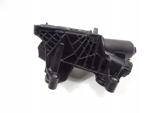 Oljefilterhus Audi Q3 OEM 05L115389AD 2018-2025 image 6