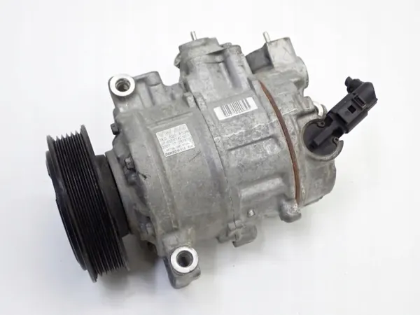 Compresor AC OEM 1K0820859N para VW Golf V image 2