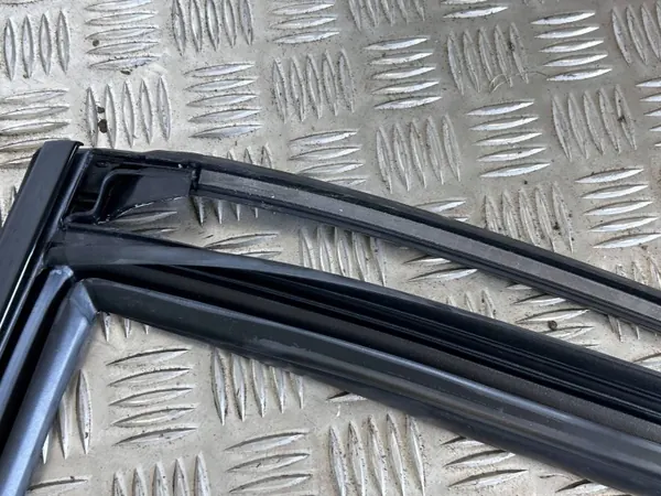 OEM 12345 Achterruitlijst voor Audi Q7 4M image 7
