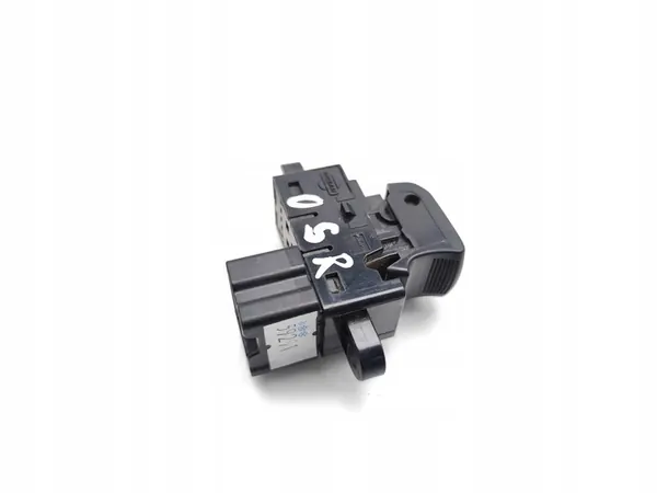 Nissan Navara Fensterheber hinten 2013 Pickup 4/5dr OEM image 5