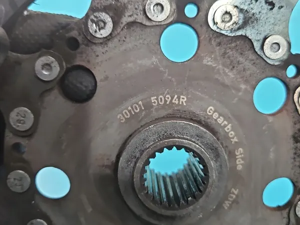 Volante de Dupla Massa Renault Scenic III 1.6 DCI 123102067R image 7