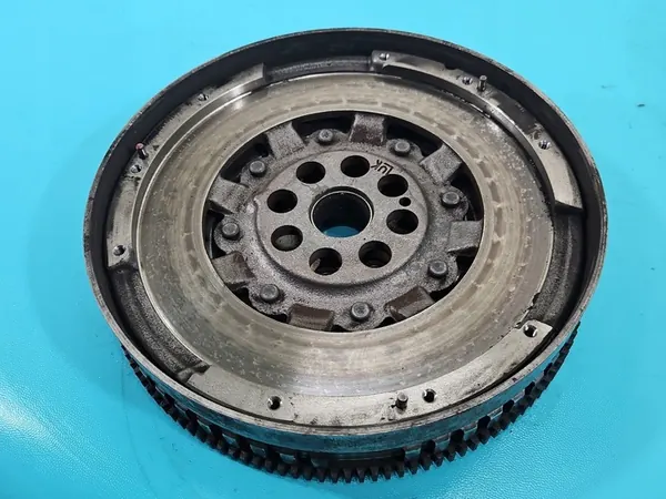 Volante de Dupla Massa Renault Scenic III 1.6 DCI 123102067R image 9