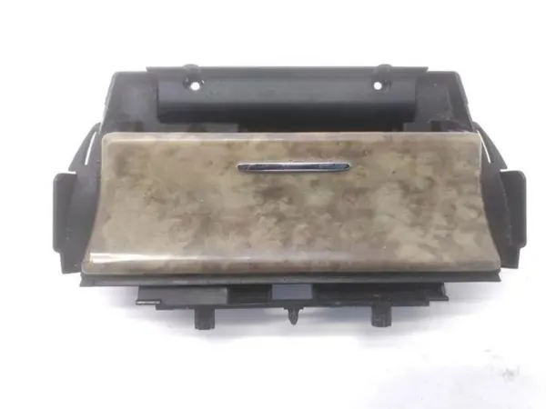 Cinzeiro Jaguar S-Type OEM 2R838104822BA - Usado image 2