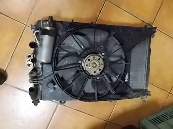 Jäähdyttimen Tuulettaja Megane I 1.9 DTI image 4