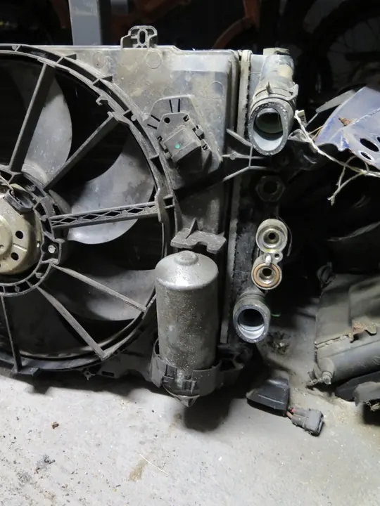 Jäähdyttimen Tuulettaja Megane I 1.9 DTI image 9