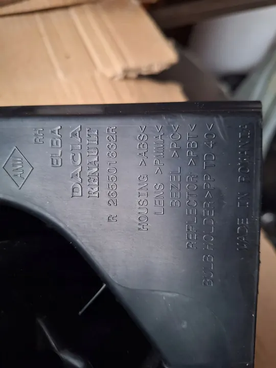 Höger baklampa Dacia Sandero III image 10