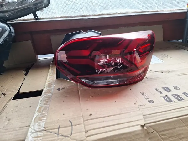 Höger baklampa Dacia Sandero III image 4