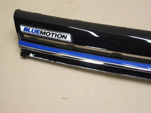 VW Golf VII frontgrill OEM 5G0853655N Bluemotion image 3