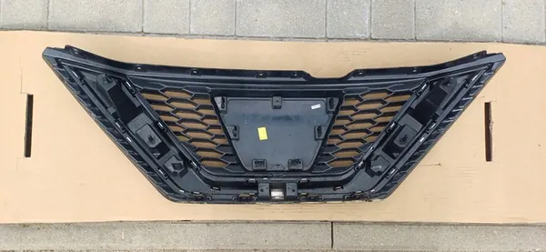 NISSAN QASHQAI II J11 LIFT Grille 2017- 62310-HV00A image 4