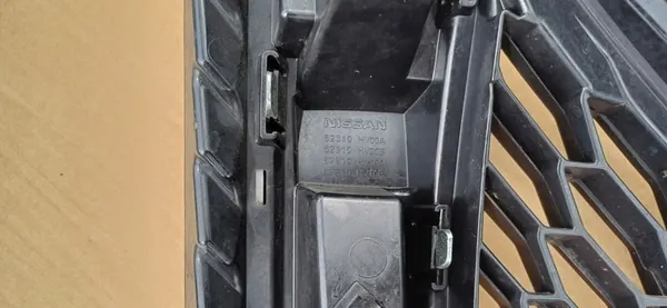 NISSAN QASHQAI II J11 LIFT Grille 2017- 62310-HV00A image 8