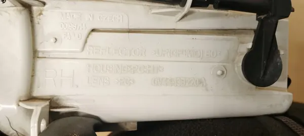 Höger Halogenstrålkastare Ford Kuga MK2 OEM GV44-13B220-A image 8