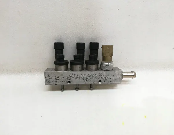 LPG-inspuitrail OEM 09SQ99020022 - Gebruikt image 2
