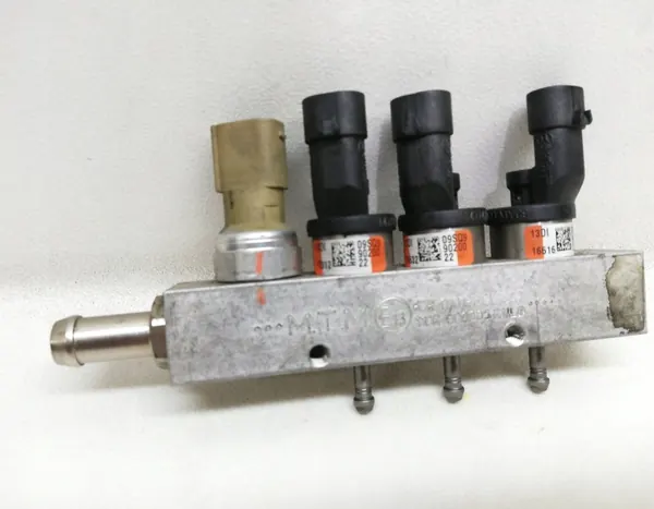 LPG-inspuitrail OEM 09SQ99020022 - Gebruikt image 3