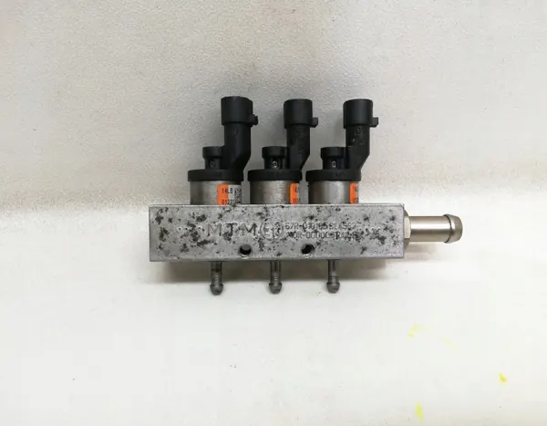 LPG-inspuitrail OEM 09SQ99020022 - Gebruikt image 6