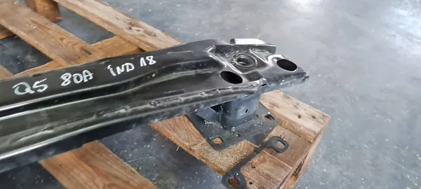 Audi Q5 takapuskuri 80A807309C image 9