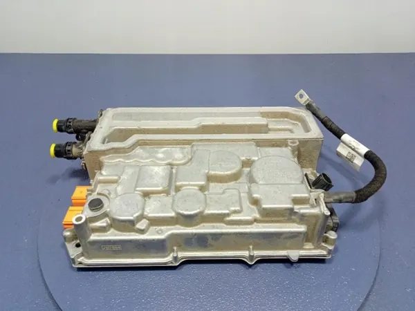 Skoda Korkeajännitelaturi OEM 1EA915692N image 3