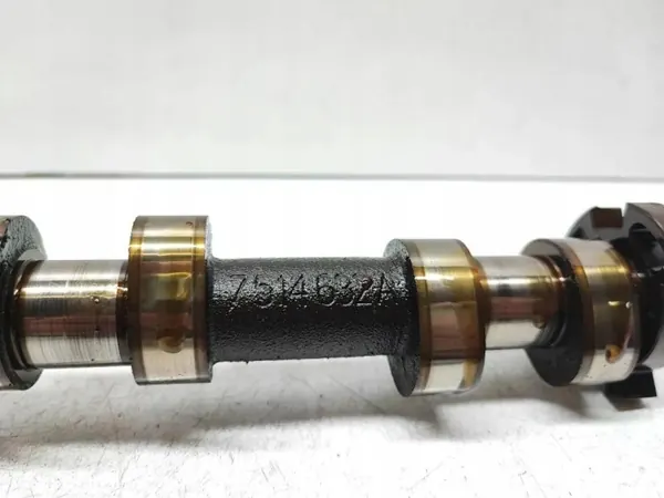 Árvore de cames BMW OE 7514632 - Estado usado image 3