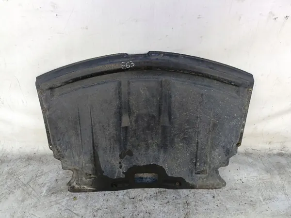 BMW motorafdekplaat OEM 7009723 - Gebruikt image 2