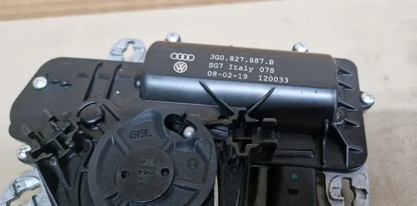 VW Skoda Baklucka Lås och Drag 3G0827506F image 2