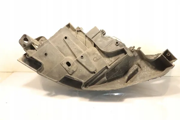 Oikea Etuvalo Renault Megane III image 6