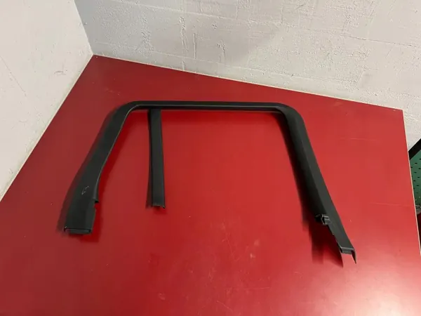 BMW X3 G01 Heckscheibenleiste OEM 51337410295 image 2