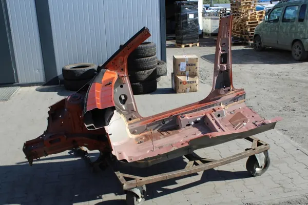 SEAT Arona Viertelblech vorne rechts OEM 5772503 image 3