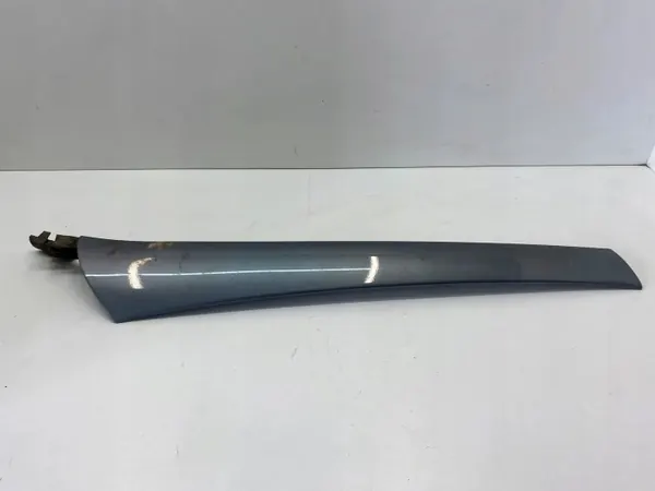 Linke Frontscheiben-Säulenverkleidung OEM A1296982330 image 5