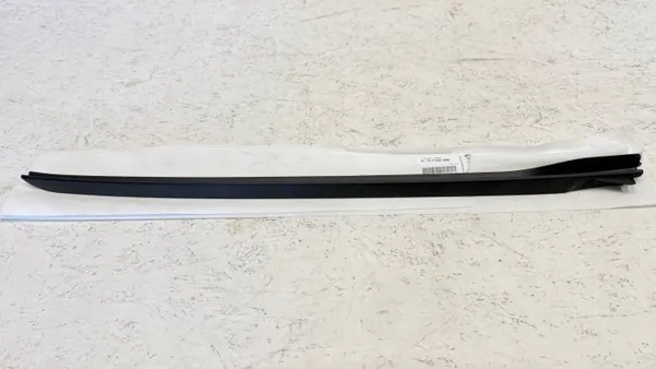 Frontscheibenleiste rechts OEM 7933088 BMW 4 i4 image 2