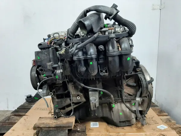 MERCEDES CL203 C180 Moottori 111951 95KW 129KM image 3