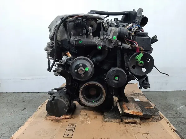 MERCEDES CL203 C180 Moottori 111951 95KW 129KM image 4