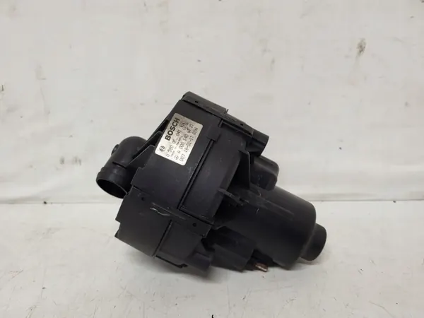 Sekundärluftpump OEM A0001406785 för Mercedes E-klass image 2