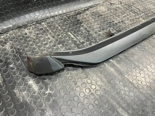 Toyota Aygo III Heckstoßstangen-Spoiler OEM 52453-0H010 image 3
