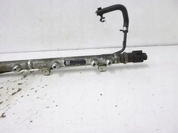 Rampe d'injection Capteurs Mercedes W168 1.7CDI A6680700095 image 4