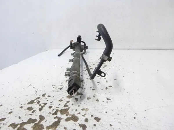 Rampe d'injection Capteurs Mercedes W168 1.7CDI A6680700095 image 5