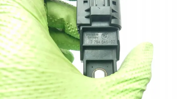 Sensor de árbol de levas BMW OEM 13627794646 - Usado image 4