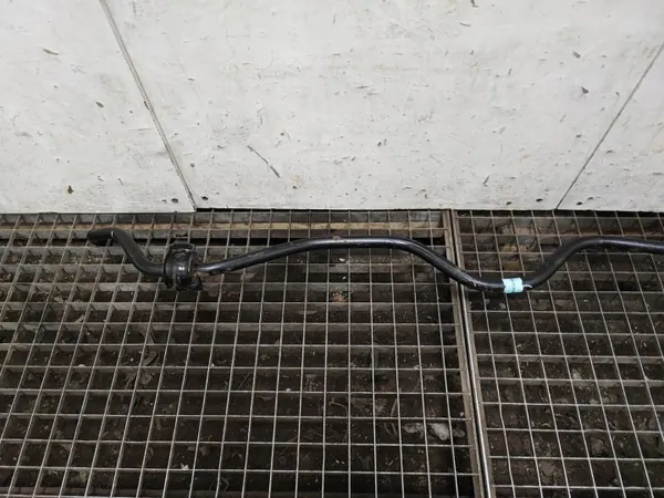 Barra estabilizadora trasera Tesla Model X OEM 102748100H image 10