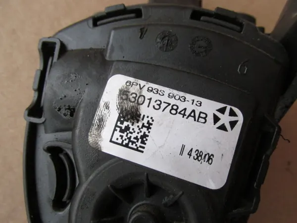 Potentiomètre gaz OEM 53013784AB pour Jeep Cherokee image 5
