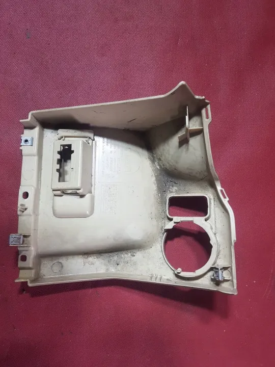 MAN TGX Euro 6 Instrumentbrädram OEM 81617010352 image 3