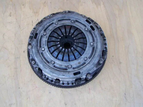 Volante de Dupla Massa VW Audi 2.0 TFSI image 2