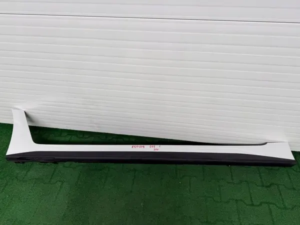 BMW 4 G26 Schwellerleiste OEM 8737079 - Gebraucht image 2