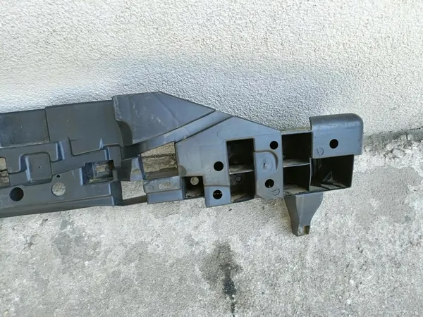 Renault Twingo II Takapuskuri Iskunvaimennin OEM 8200637077 image 3