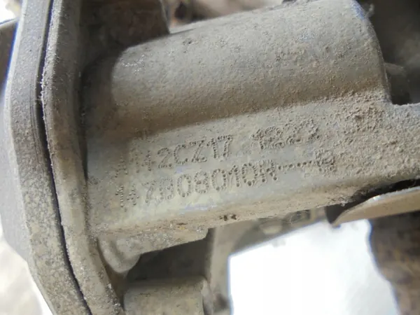 Uitlaatklep OEM 147B08010R Mercedes Vito W447 image 4